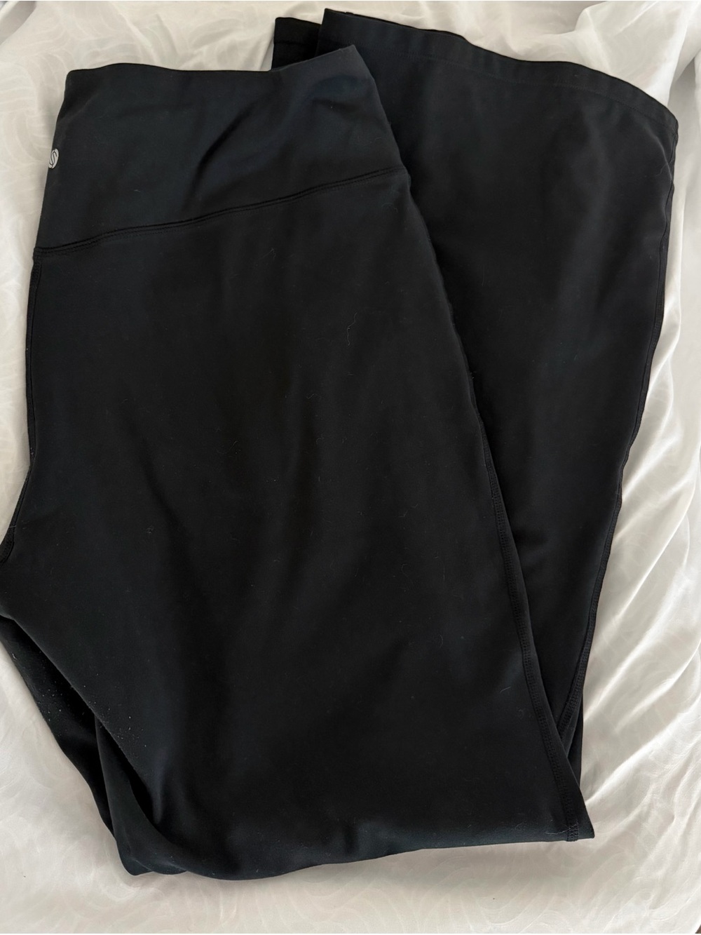women’s black flared leggings